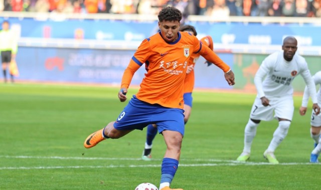 体坛：泰山三球烙“铁”喜迎及时雨 目光瞄准3.14京鲁大战