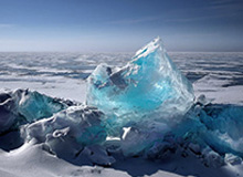 巴西杯前双方球迷发生冲突，据悉有一人头部中弹不幸身亡